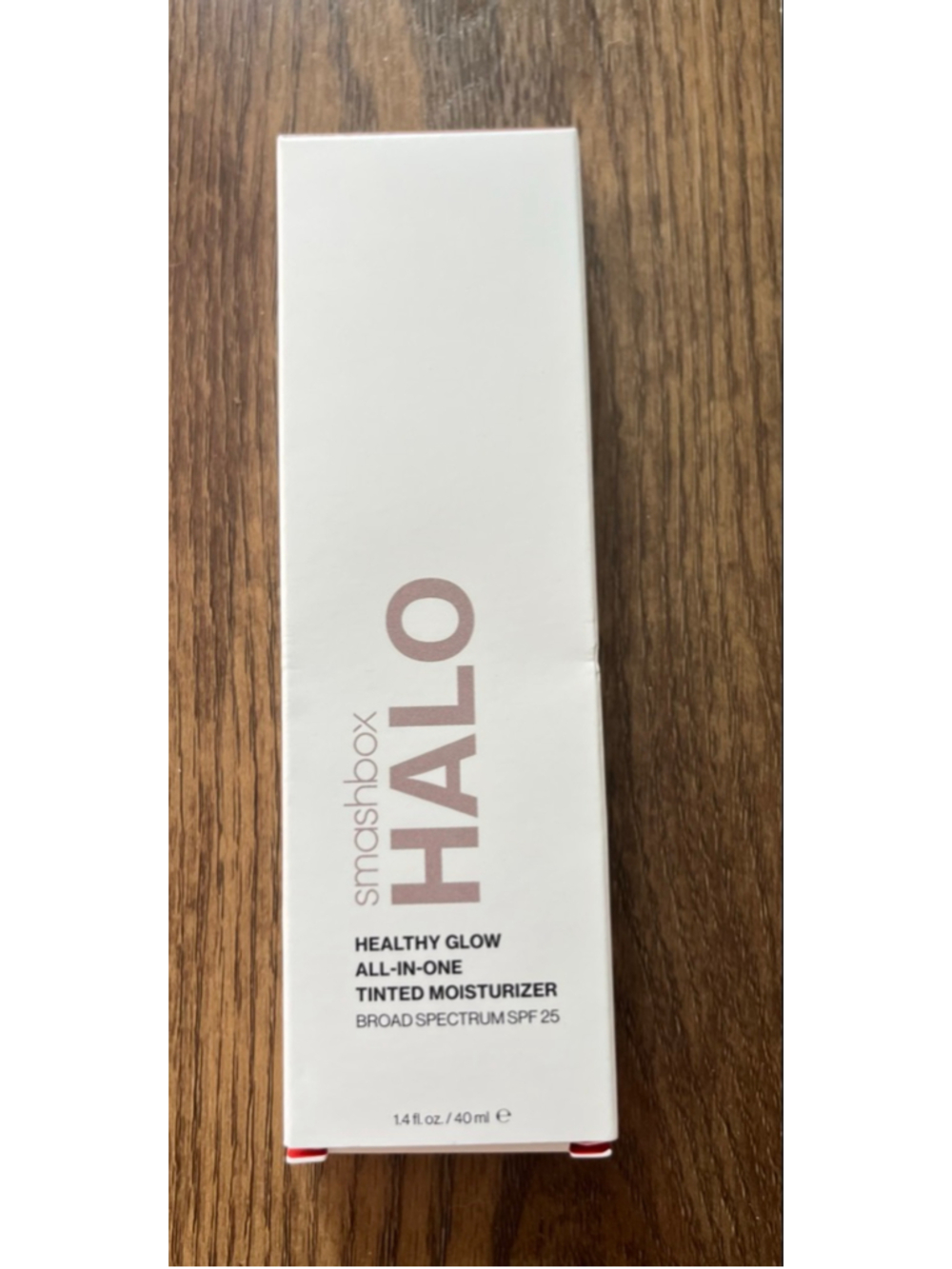 Smashbox Halo NIB tinted moisturizer with SPF in tan dark